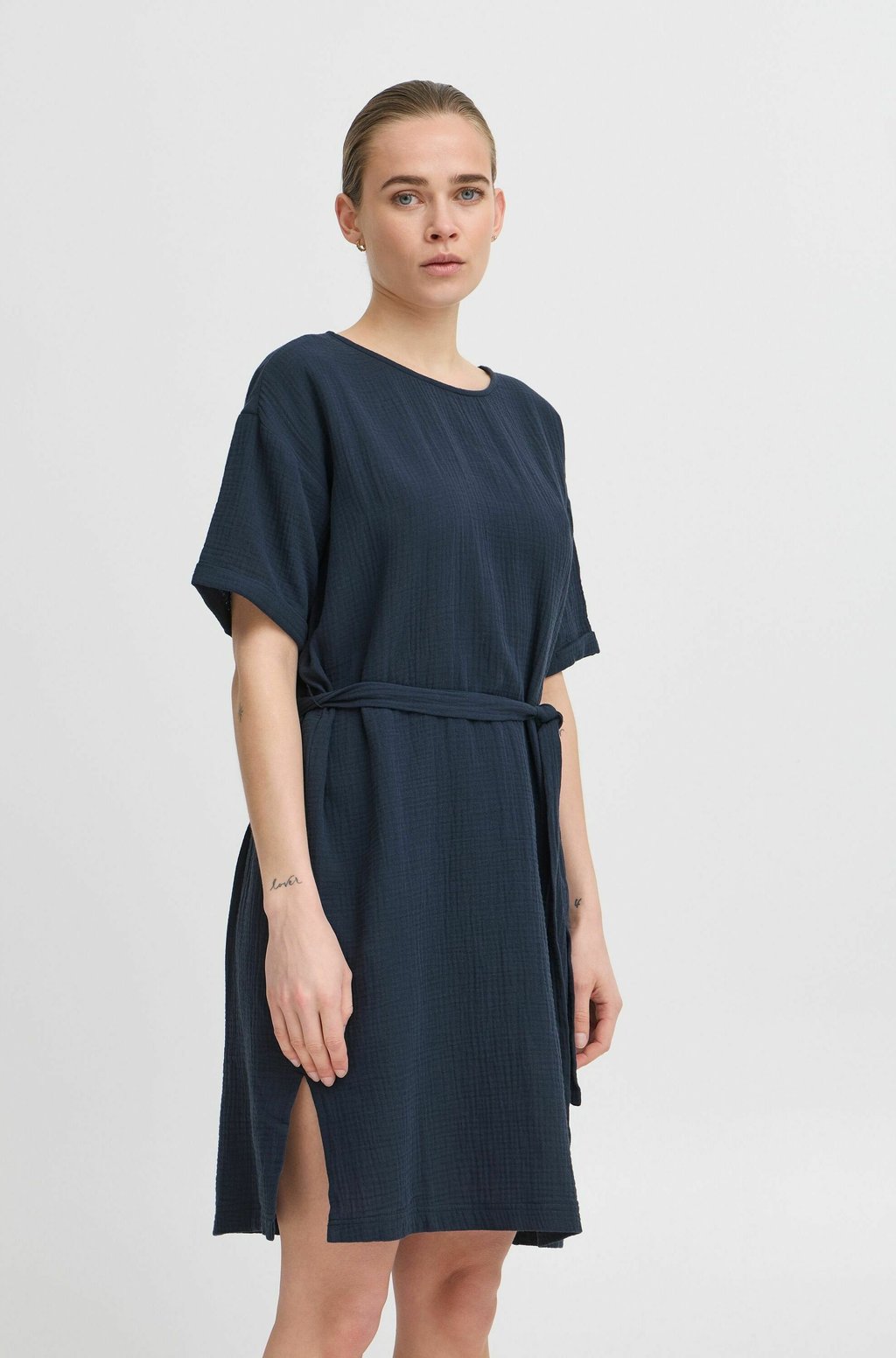 Повседневное платье IHMIKA ICHI, темно-синий
Повседневное платье IHMIKA ICHI, темно-синий