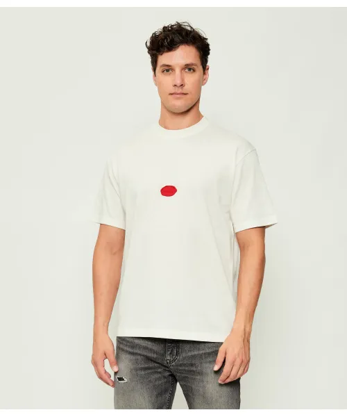 Футболка разделена Loose fit Hugo, бежевый
Футболка разделена Loose fit Hugo, бежевый