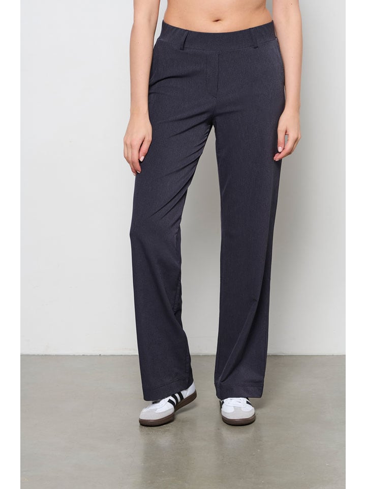 &Co Woman Брюки «Патрис» антрацитового цвета
&Co Woman Брюки «Патрис» антрацитового цвета