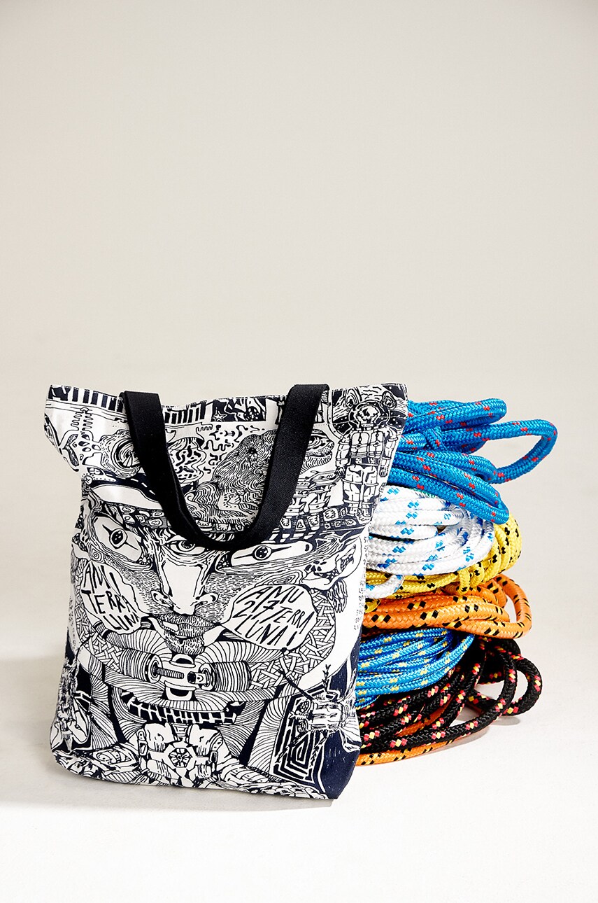 Хлопковая сумка Medicine, черный
Хлопковая сумка Medicine, черный