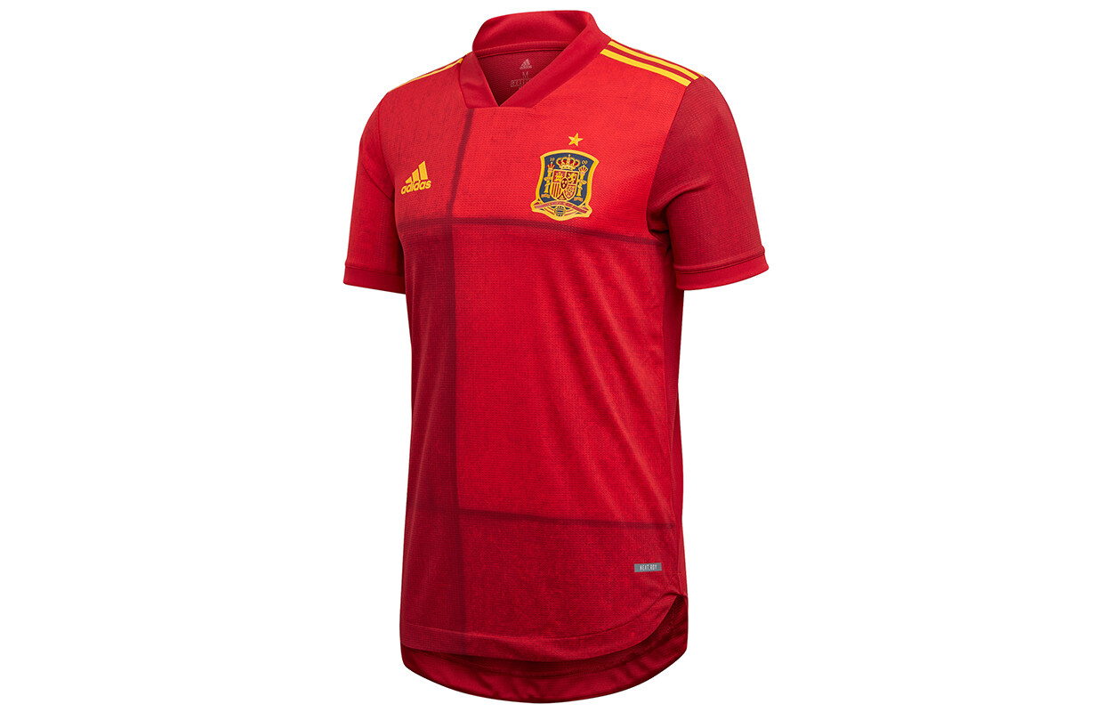 Футбольная майка мужская красная Adidas, красный 
Футбольная майка мужская красная Adidas, красный