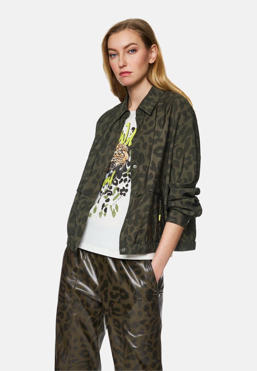 Блуза Marc Cain Button-down blouse, Olive Drab/Olive
Блуза Marc Cain Button-down blouse, Olive Drab/Olive