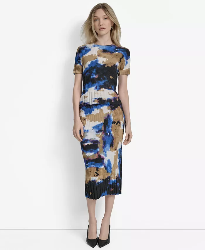 Женский принтованный свитер с короткими рукавами и юбкой миди из принтованной трикотажной ткани DKNY, белый
Женский принтованный свитер с короткими рукавами и юбкой миди из принтованной трикотажной ткани DKNY, белый