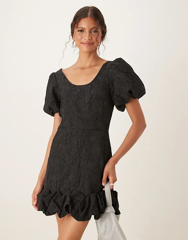 Мини-платье Sister Jane с рукавами-фонариками и подолом-пузырьком, черное
Мини-платье Sister Jane с рукавами-фонариками и подолом-пузырьком, черное