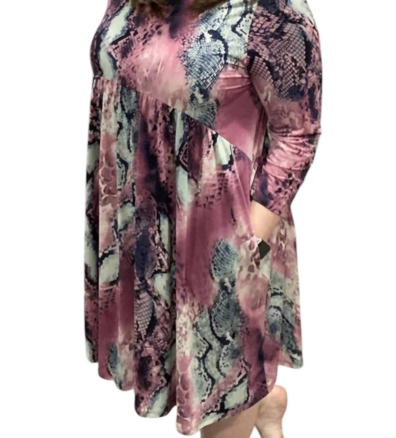 Все змеи в разноцветном платье honeyme, мультиколор
Все змеи в разноцветном платье honeyme, мультиколор