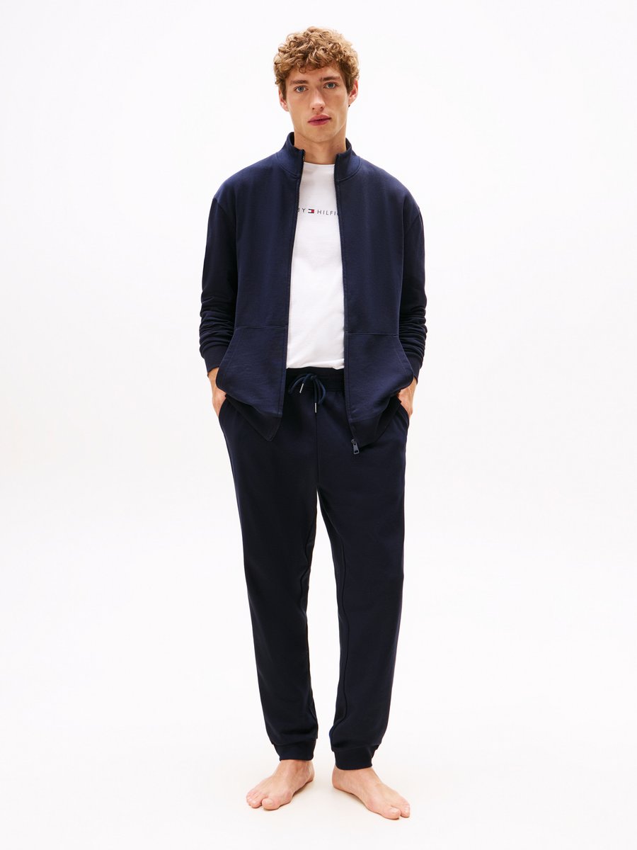 Пижамные брюки Tommy Hilfiger ORIGINAL TRACK PANT, Desert Sky/Dark Blue
Пижамные брюки Tommy Hilfiger ORIGINAL TRACK PANT, Desert Sky/Dark Blue
