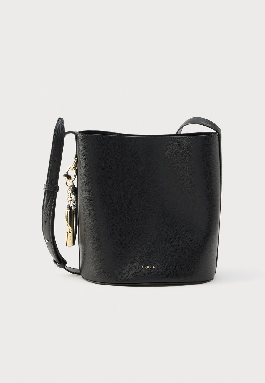 Сумка кросс-боди Furla ROXIE BUCKET, Nero/Black
Сумка кросс-боди Furla ROXIE BUCKET, Nero/Black
