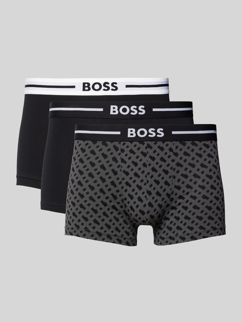 Трусы-боксеры с эластичным поясом и этикеткой в упаковке 3 шт BOSS, черный
Трусы-боксеры с эластичным поясом и этикеткой в упаковке 3 шт BOSS, черный