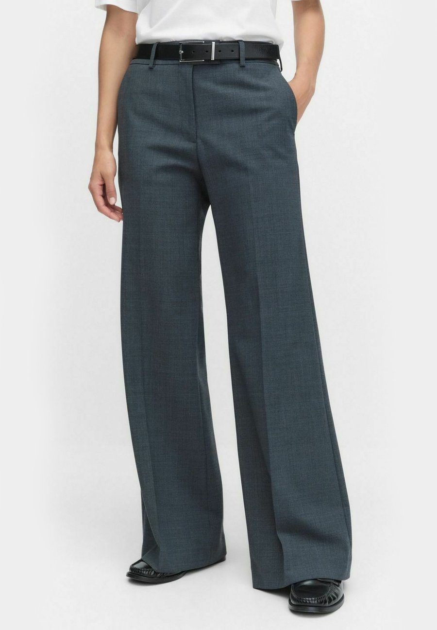 Брюки STOCKH LM ELISE STRAIGHT, Grey Melange/Grey
Брюки STOCKH LM ELISE STRAIGHT, Grey Melange/Grey