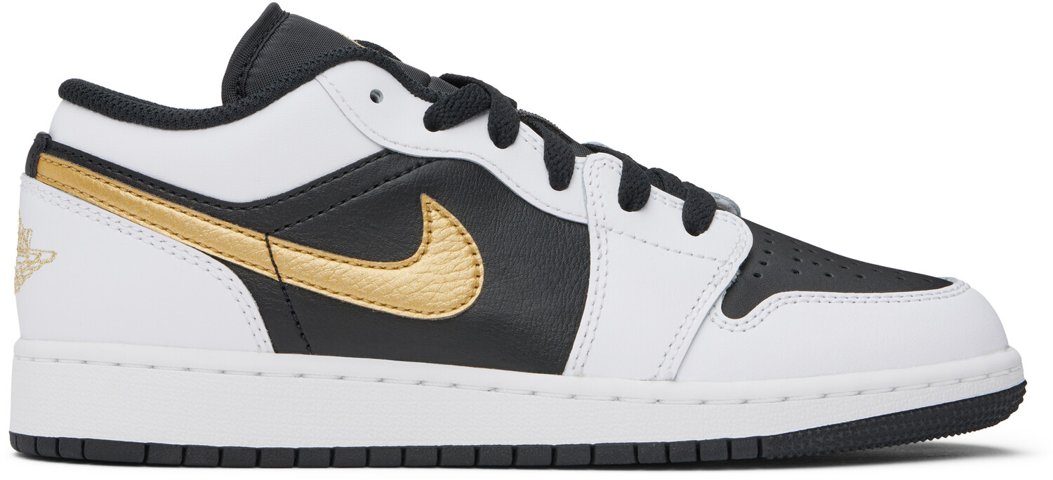 Большие детские белые и черные кроссовки Air Jordan 1 Low Nike Jordan, White/Black/Metallic gold
Большие детские белые и черные кроссовки Air Jordan 1 Low Nike Jordan, White/Black/Metallic gold