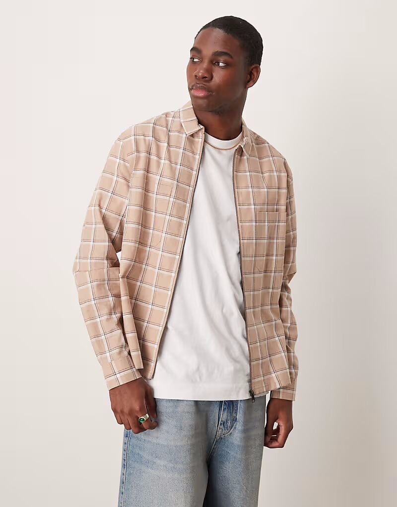 Рубашка свободного кроя на молнии ASOS DESIGN в коричневую клетку
Рубашка свободного кроя на молнии ASOS DESIGN в коричневую клетку