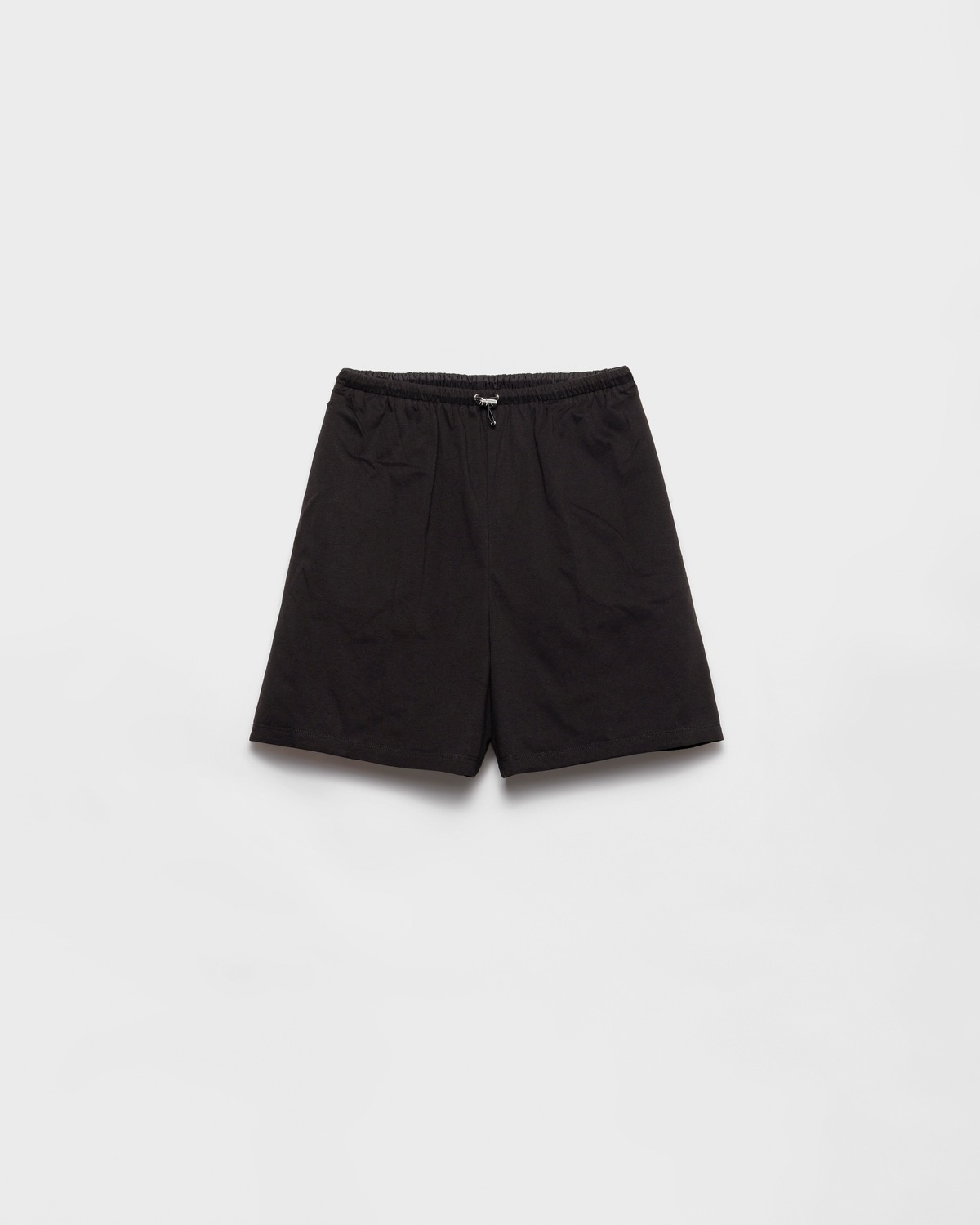 Двусторонние шорты из хлопкового джерси и переработанного нейлона Prada, черный
Двусторонние шорты из хлопкового джерси и переработанного нейлона Prada, черный