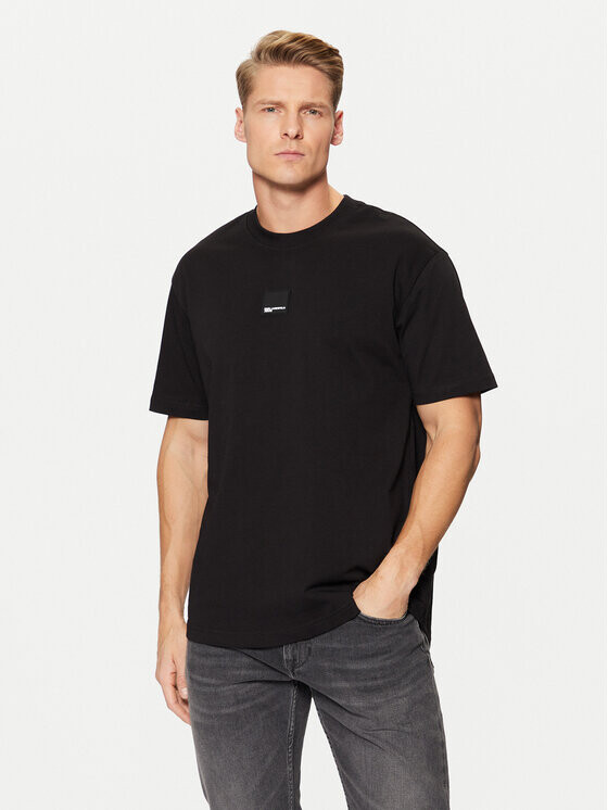 Футболка стандартного кроя Karl Lagerfeld Jeans, черный
Футболка стандартного кроя Karl Lagerfeld Jeans, черный