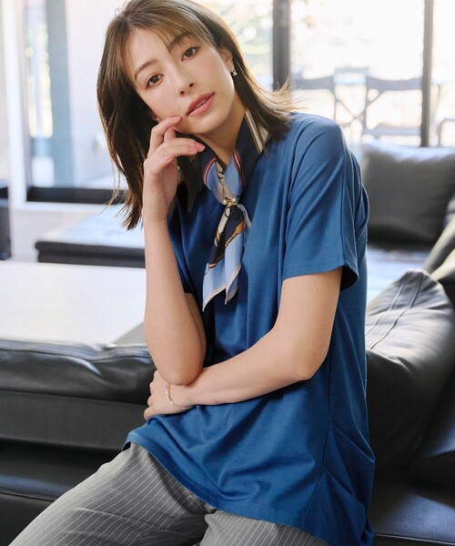 Футболка с боковой заправкой Tiaclasse, кремовый
Футболка с боковой заправкой Tiaclasse, кремовый