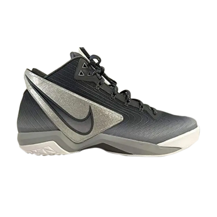 Кроссовки Nike Air Zoom Field General 'Ohio St.', серый
Кроссовки Nike Air Zoom Field General 'Ohio St.', серый