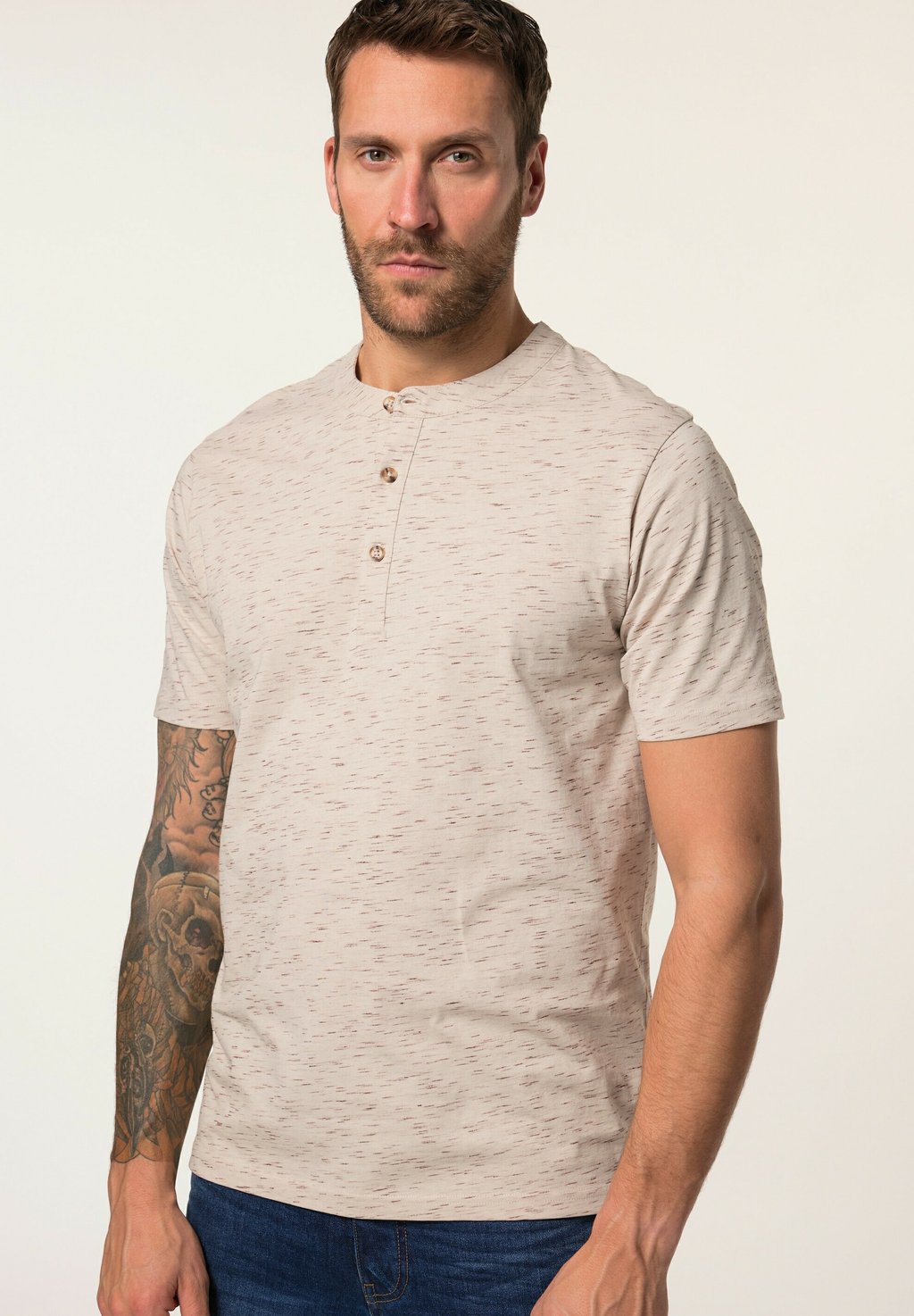 Футболка с принтом AWARE HENLEY SUSTAINABILITY SHORT SLEEVE OCS-CERTIFIED JP1880, бежевый
Футболка с принтом AWARE HENLEY SUSTAINABILITY SHORT SLEEVE OCS-CERTIFIED JP1880, бежевый