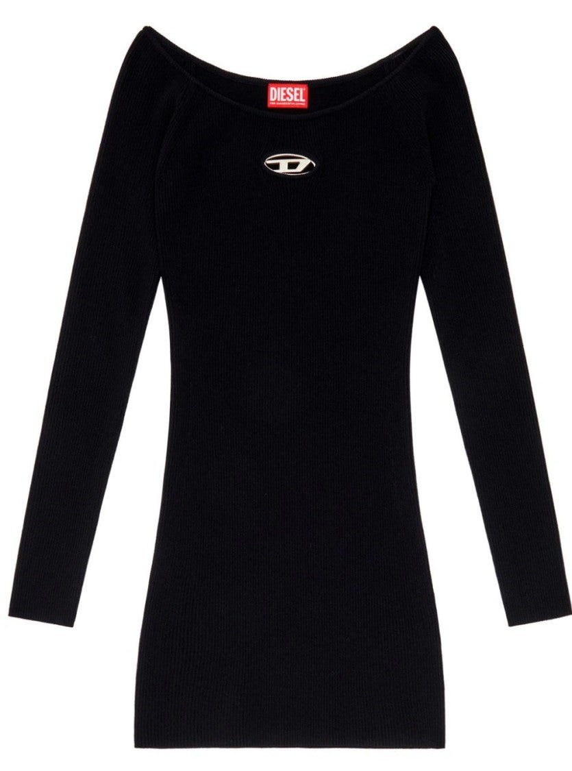 Рельефное платье с открытыми плечами и логотипом Diesel, черный
Рельефное платье с открытыми плечами и логотипом Diesel, черный