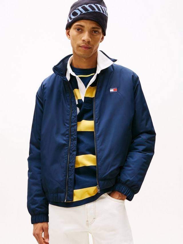 Tommy Jeans водонепроницаемая свободная утепленная куртка Tommy Hilfiger, Dark Night Navy
Tommy Jeans водонепроницаемая свободная утепленная куртка Tommy Hilfiger, Dark Night Navy