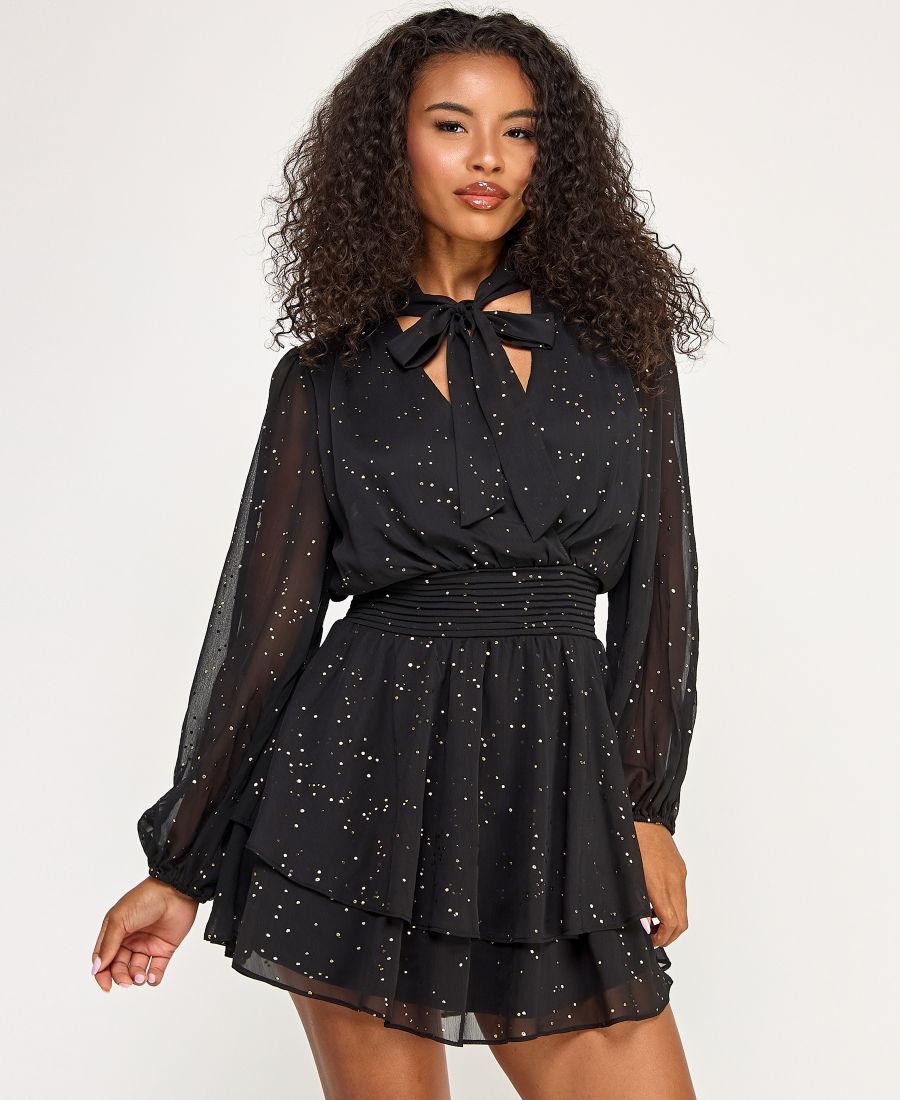 Детское платье с длинными рукавами и завязками в горошек City Studios, Black/Gold
Детское платье с длинными рукавами и завязками в горошек City Studios, Black/Gold