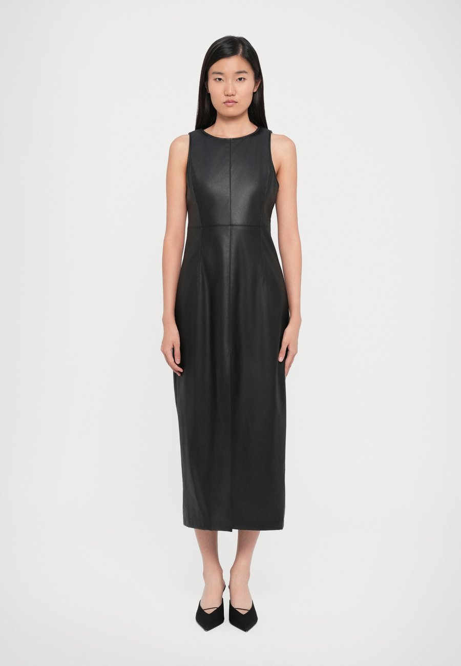 Платье Armani Exchange DRESS, Black
Платье Armani Exchange DRESS, Black