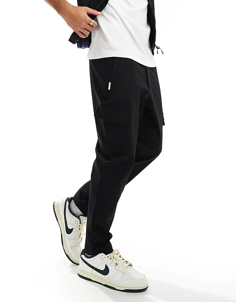 Усовершенствованный технологичный грузовой корабль Hera в черном цвете
Усовершенствованный технологичный грузовой корабль Hera в черном цвете