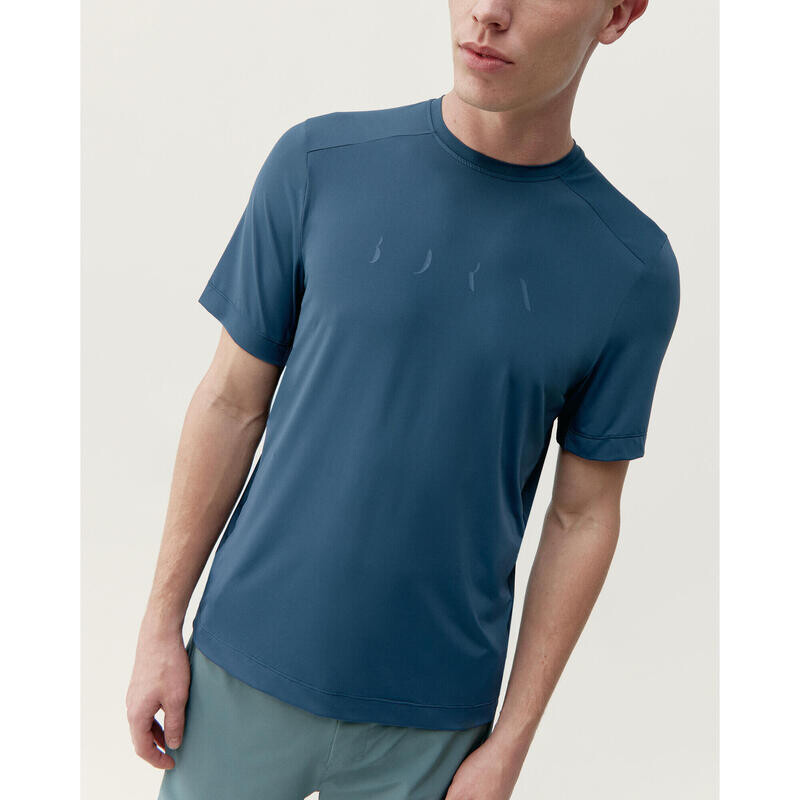 Спортивная футболка Born Living Yoga, цвет lupinenblau
Спортивная футболка Born Living Yoga, цвет lupinenblau