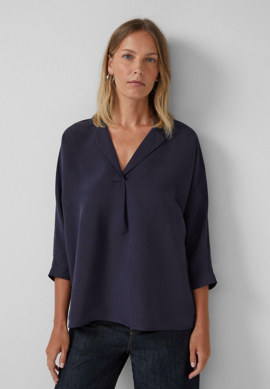 Блуза s.Oliver BLACK LABEL MIT FLEDERMAUSÄRMELN, Navy/Blue
Блуза s.Oliver BLACK LABEL MIT FLEDERMAUSÄRMELN, Navy/Blue