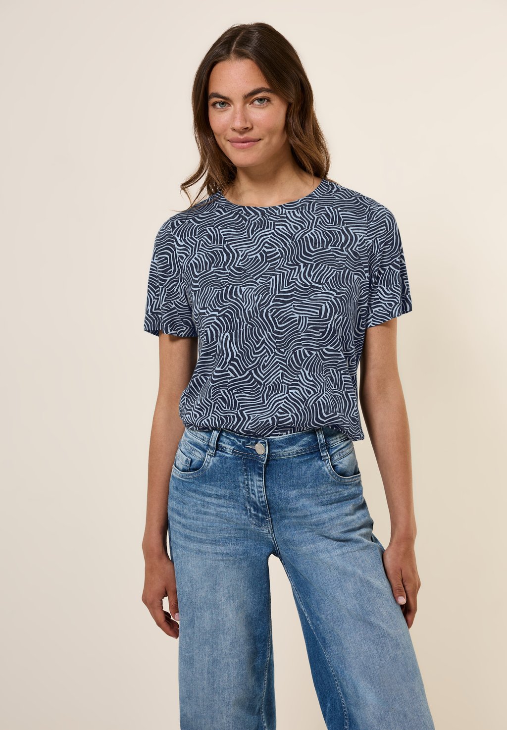 Футболка с принтом GEMUSTERTES Cecil, цвет Blau
Футболка с принтом GEMUSTERTES Cecil, цвет Blau