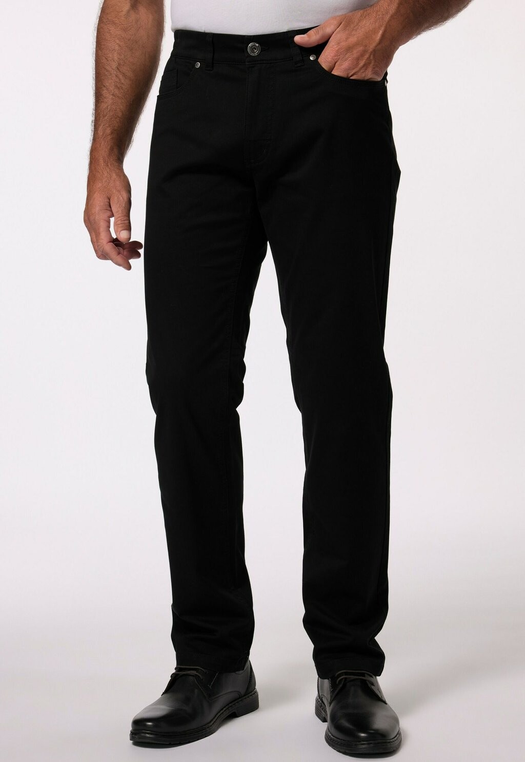 Брюки BUND SEITLICH ELASTISCH BOSTON PARK, черный
Брюки BUND SEITLICH ELASTISCH BOSTON PARK, черный