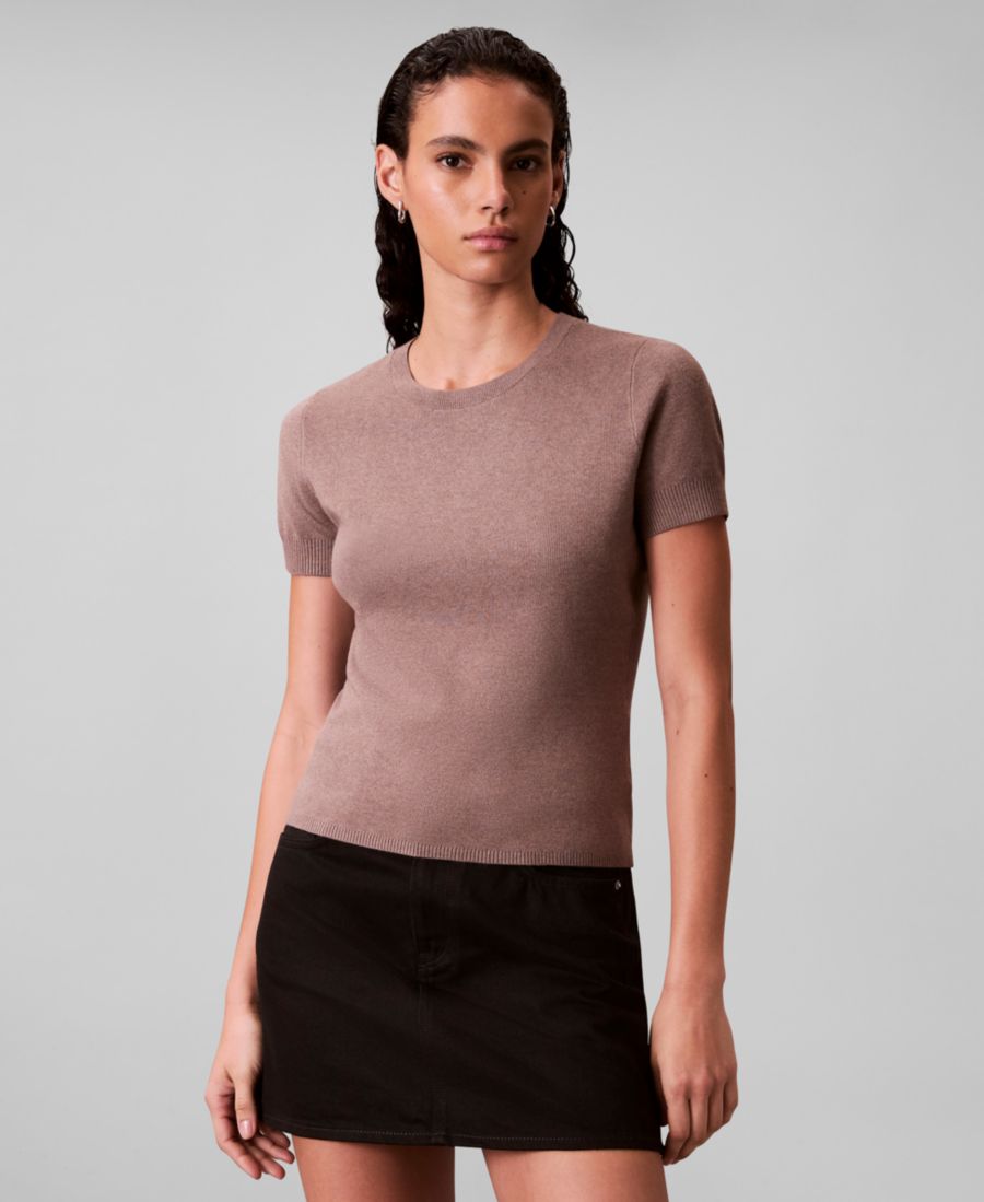 Женская футболка из технологичного трикотажа приталенного кроя Calvin Klein Jeans, Camel Heather, Бежевый, Женская футболка из технологичного трикотажа приталенного кроя Calvin Klein Jeans, Camel Heather
Женская футболка из технологичного трикотажа приталенного кроя Calvin Klein Jeans, Camel Heather, Бежевый, Женская футболка из технологичного трикотажа приталенного кроя Calvin Klein Jeans, Camel Heather