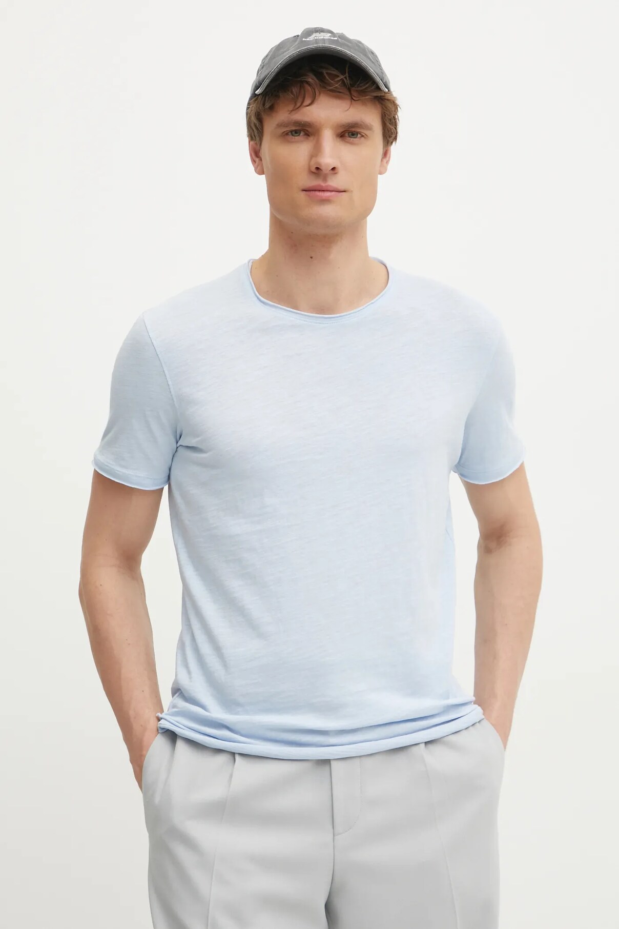 Футболка из хлопка Sisley, синий 
Футболка из хлопка Sisley, синий