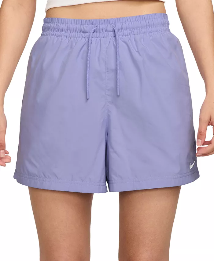 Спортивные шорты женские классические, средняя посадка Nike, фиолетовый
Спортивные шорты женские классические, средняя посадка Nike, фиолетовый