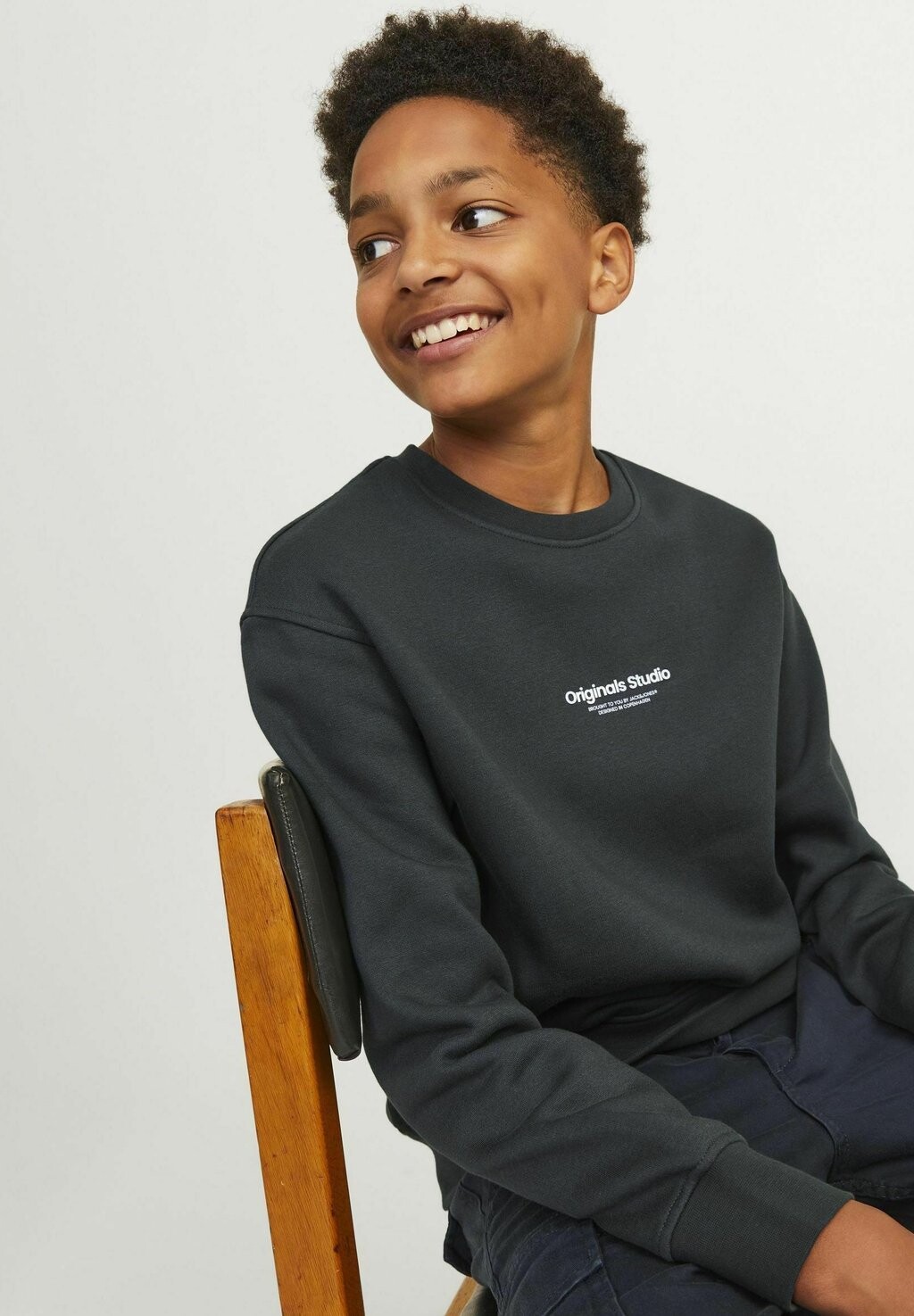 Толстовка с капюшоном MIT RUNDHALS GEDRUCKT MINI Jack & Jones, темно-зеленый
Толстовка с капюшоном MIT RUNDHALS GEDRUCKT MINI Jack & Jones, темно-зеленый