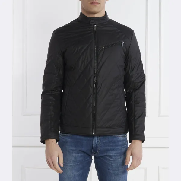 Куртка стандартного кроя Guess, черный
Куртка стандартного кроя Guess, черный