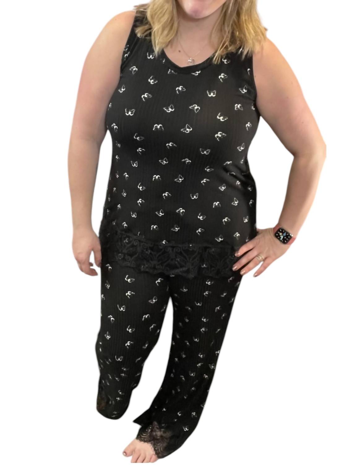 Комплект мебели Butterfly Lounge в черном цвете Blumin
Комплект мебели Butterfly Lounge в черном цвете Blumin