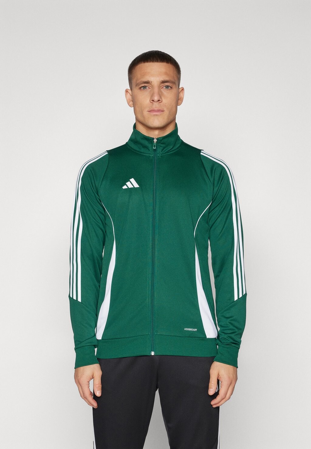 Куртка тренировочная TIRO JACKET adidas Performance, цвет team dark green/white 
Куртка тренировочная TIRO JACKET adidas Performance, цвет team dark green/white