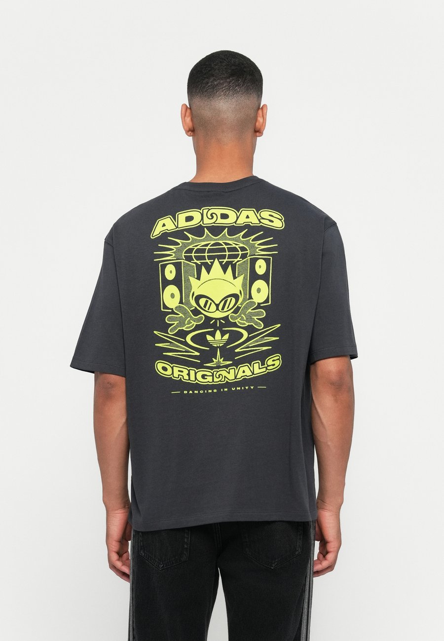 Футболка Adidas Originals FESTIVAL TEE UNISEX, Anthracite, Черный, Футболка Adidas Originals FESTIVAL TEE UNISEX, Anthracite
Футболка Adidas Originals FESTIVAL TEE UNISEX, Anthracite, Черный, Футболка Adidas Originals FESTIVAL TEE UNISEX, Anthracite