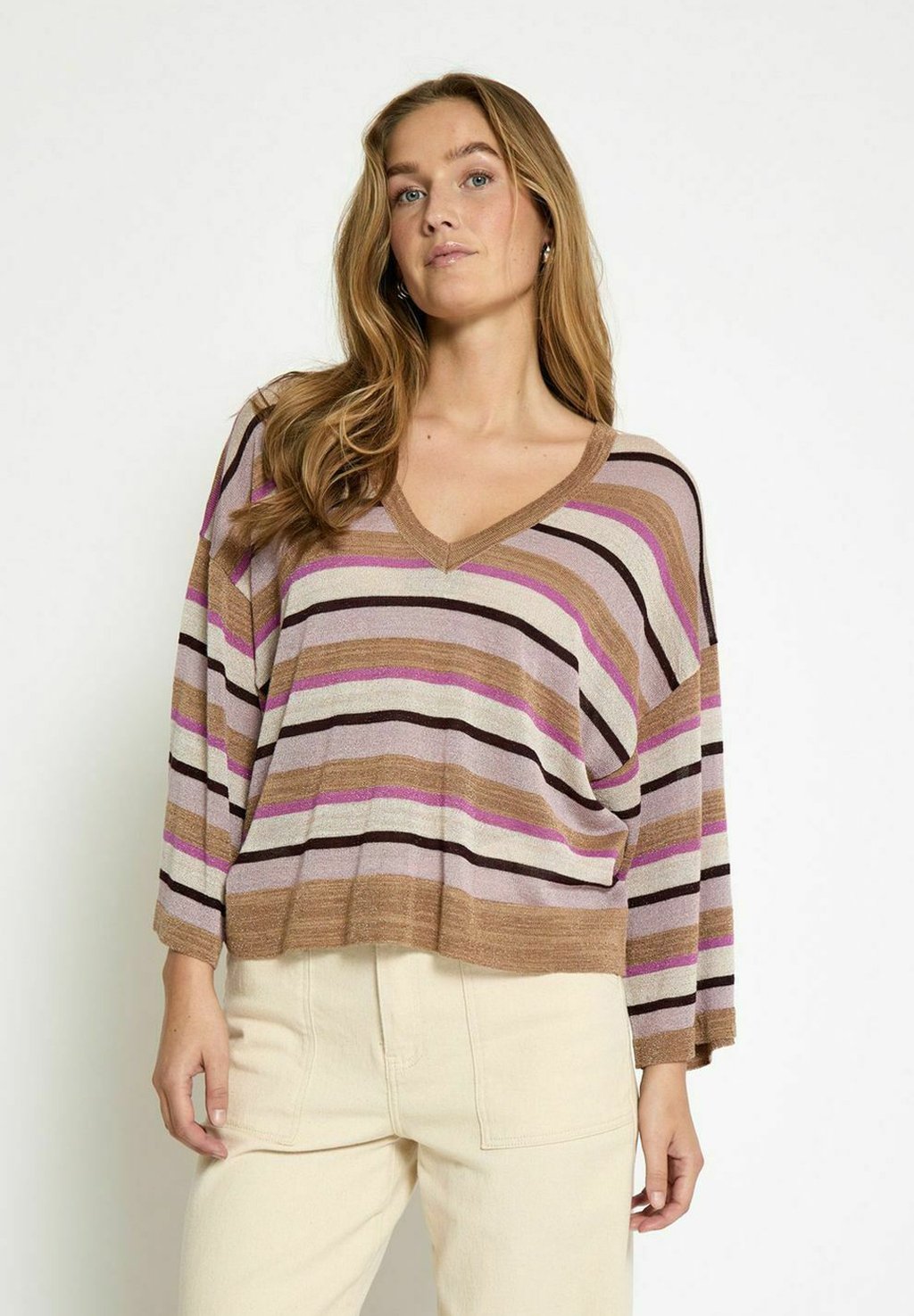 Джемпер JOLINA Minus, коричневый
Джемпер JOLINA Minus, коричневый