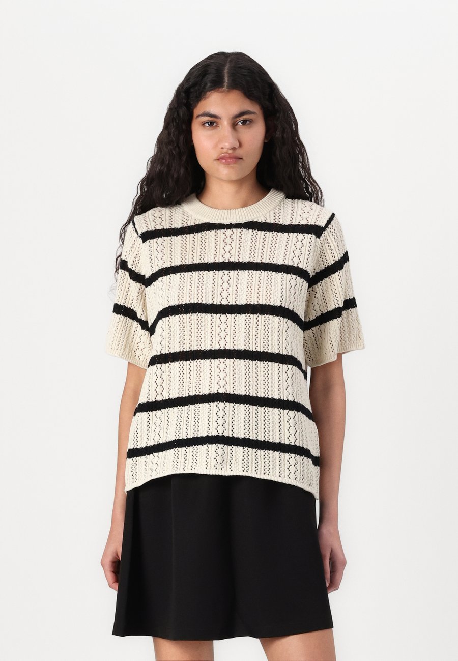 Футболка Pieces PCNUKA O NECK, Birch/Black/Off-White, Белый, Футболка Pieces PCNUKA O NECK, Birch/Black/Off-White
Футболка Pieces PCNUKA O NECK, Birch/Black/Off-White, Белый, Футболка Pieces PCNUKA O NECK, Birch/Black/Off-White