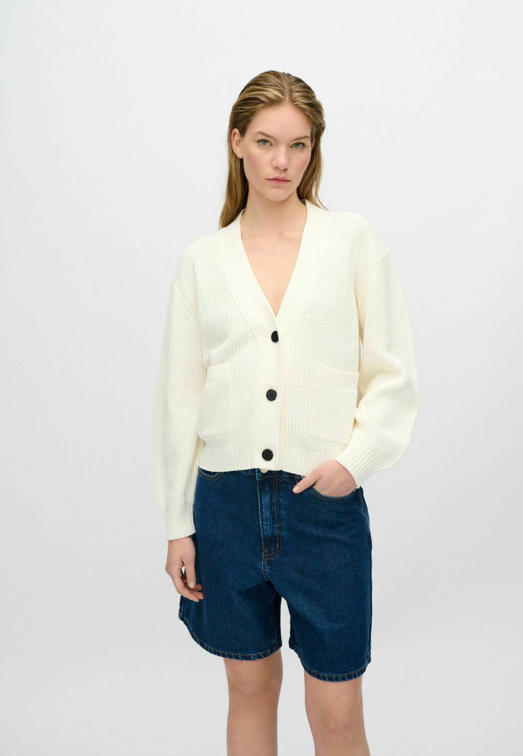 Кардиган Minimum, белый
Кардиган Minimum, белый