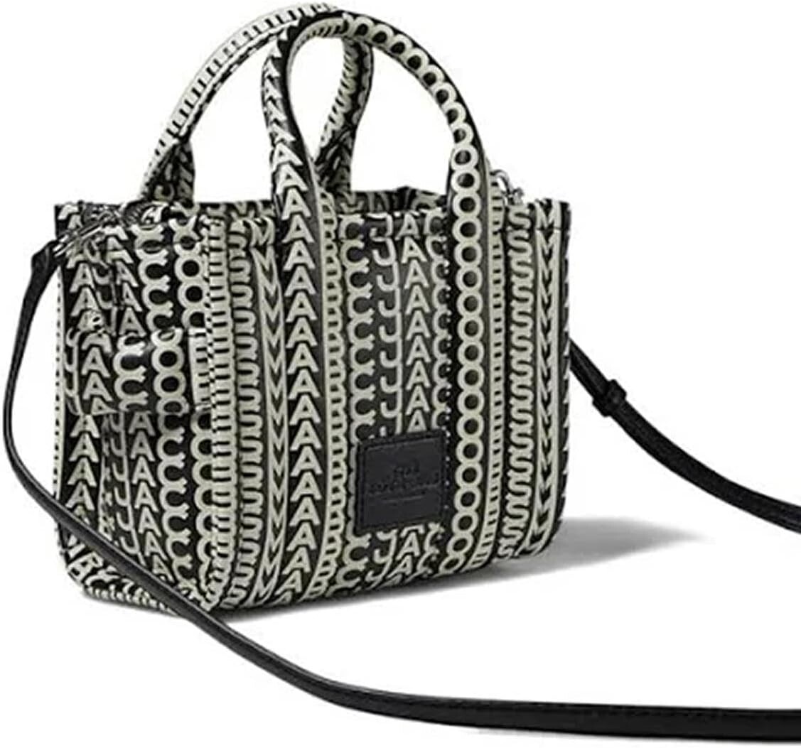 Сумка-тоут Marc Jacobs The Monogram Leather Crossbody черная/белая Один размер, Черный, Сумка-тоут Marc Jacobs The Monogram Leather Crossbody черная/белая Один размер
Сумка-тоут Marc Jacobs The Monogram Leather Crossbody черная/белая Один размер, Черный, Сумка-тоут Marc Jacobs The Monogram Leather Crossbody черная/белая Один размер