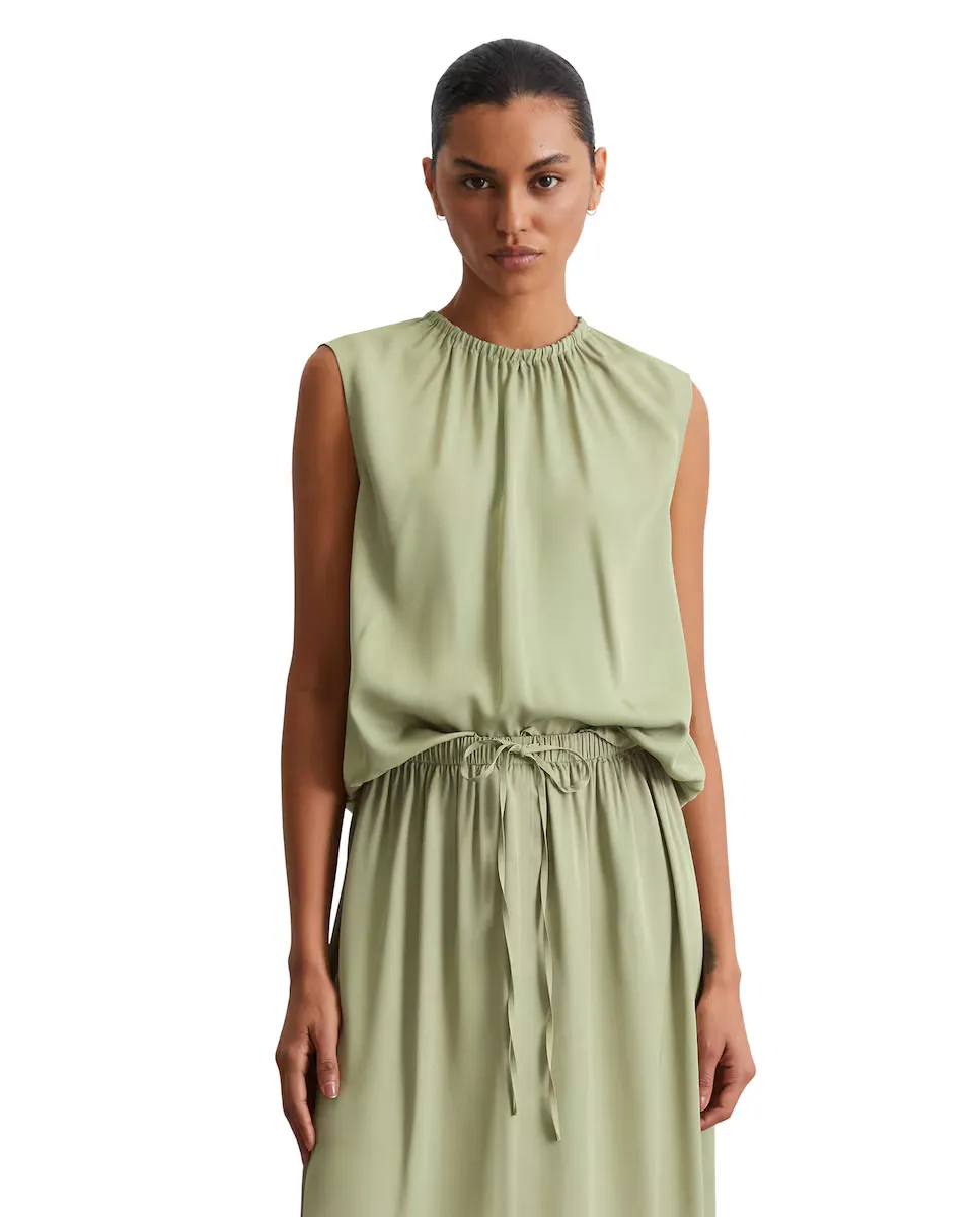Женская блуза без рукавов классического кроя из LENZING ECOVERO MARC O'POLO, зеленый 
Женская блуза без рукавов классического кроя из LENZING ECOVERO MARC O'POLO, зеленый