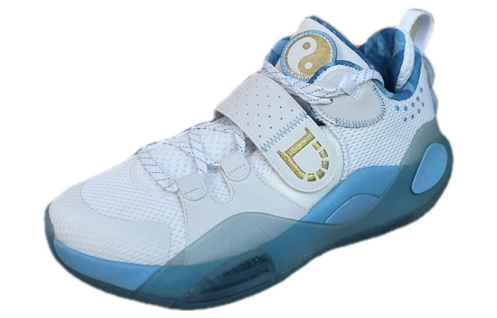 Баскетбольные кроссовки мужские среднего размера синие Lining
Баскетбольные кроссовки мужские среднего размера синие Lining