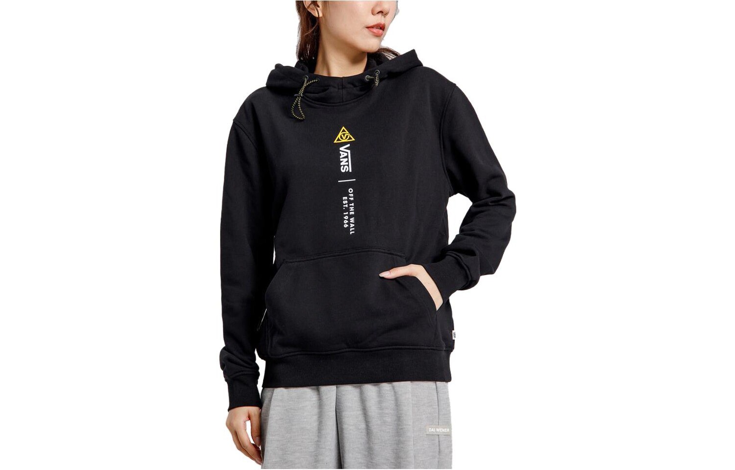 Женская толстовка Vans, цвет Black, Черный, Женская толстовка Vans, цвет Black
Женская толстовка Vans, цвет Black, Черный, Женская толстовка Vans, цвет Black