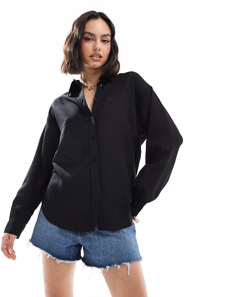 Рубашка Stradivarius из льняной смеси черного цвета
Рубашка Stradivarius из льняной смеси черного цвета