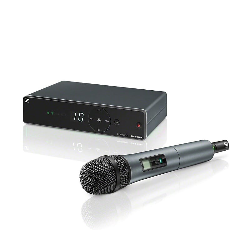 Беспроводная микрофонная система Sennheiser XSW 1-825-A Handheld Mic Wireless System - A Band (5480572 MHz)
Беспроводная микрофонная система Sennheiser XSW 1-825-A Handheld Mic Wireless System - A Band (5480572 MHz)