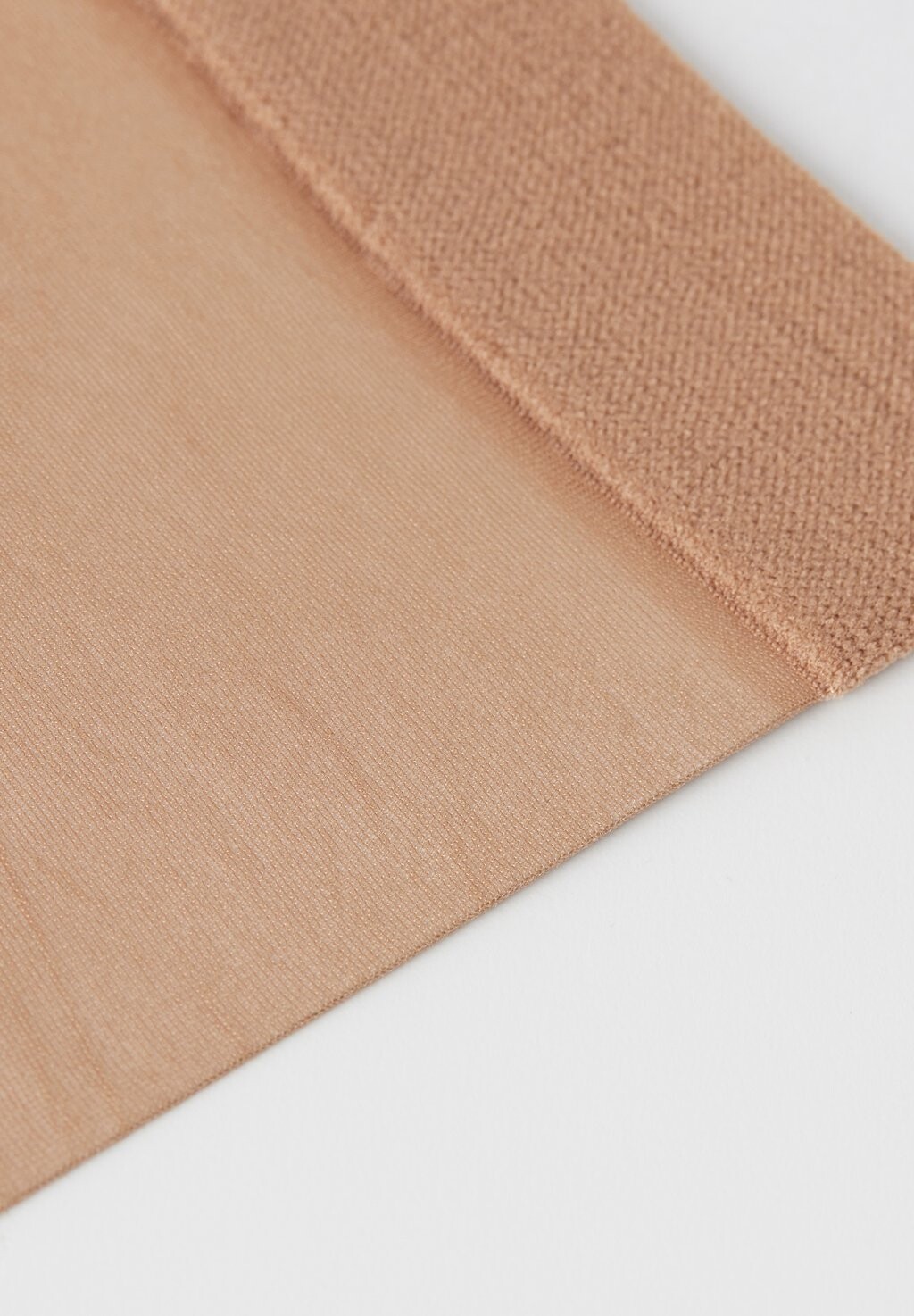 2o DEN Sheer Calzedonia, Носки Calzedonia, телесный
2o DEN Sheer Calzedonia, Носки Calzedonia, телесный