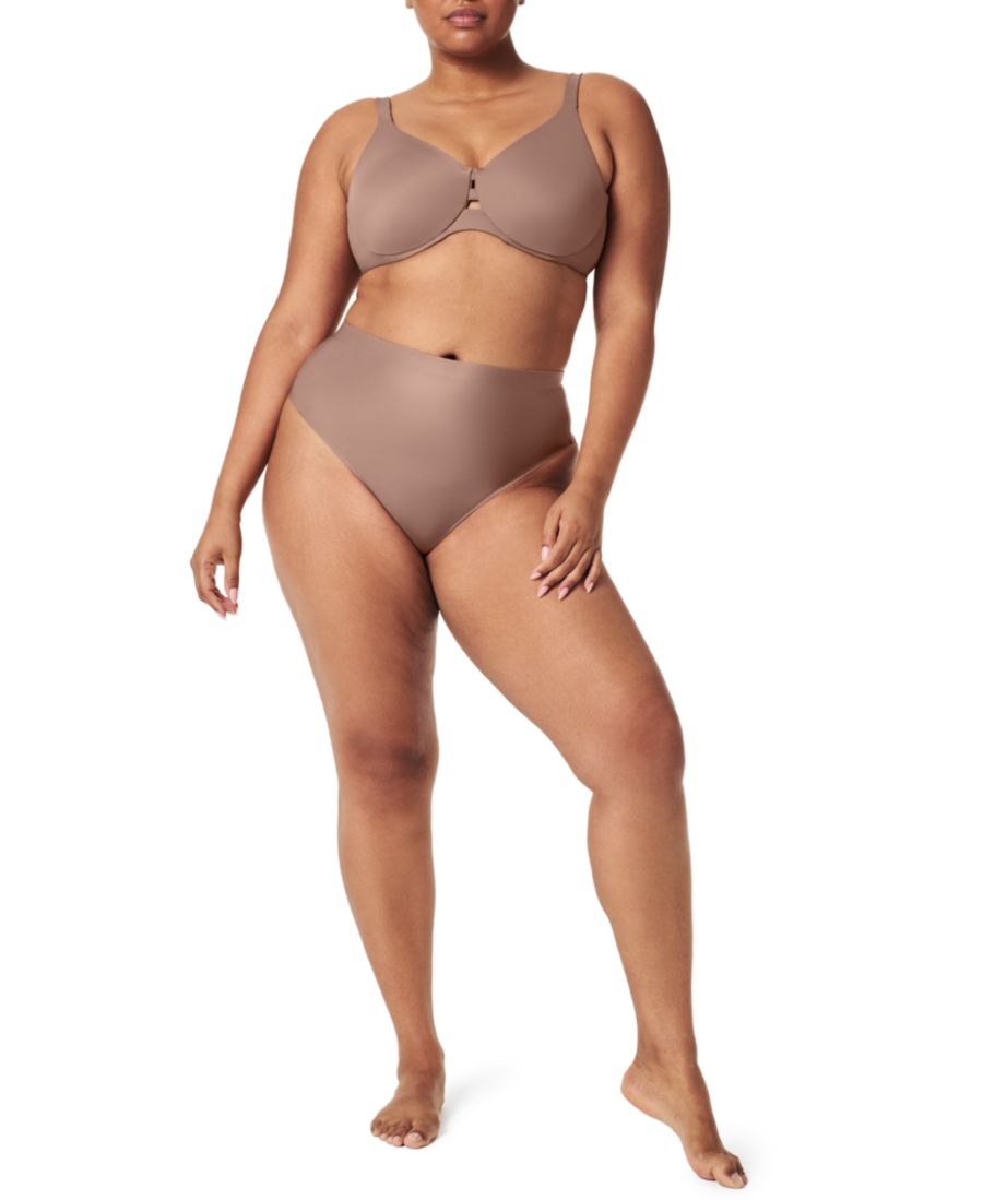 Женские утягивающие стринги 40130R SPANX, Cafe Au La
Женские утягивающие стринги 40130R SPANX, Cafe Au La