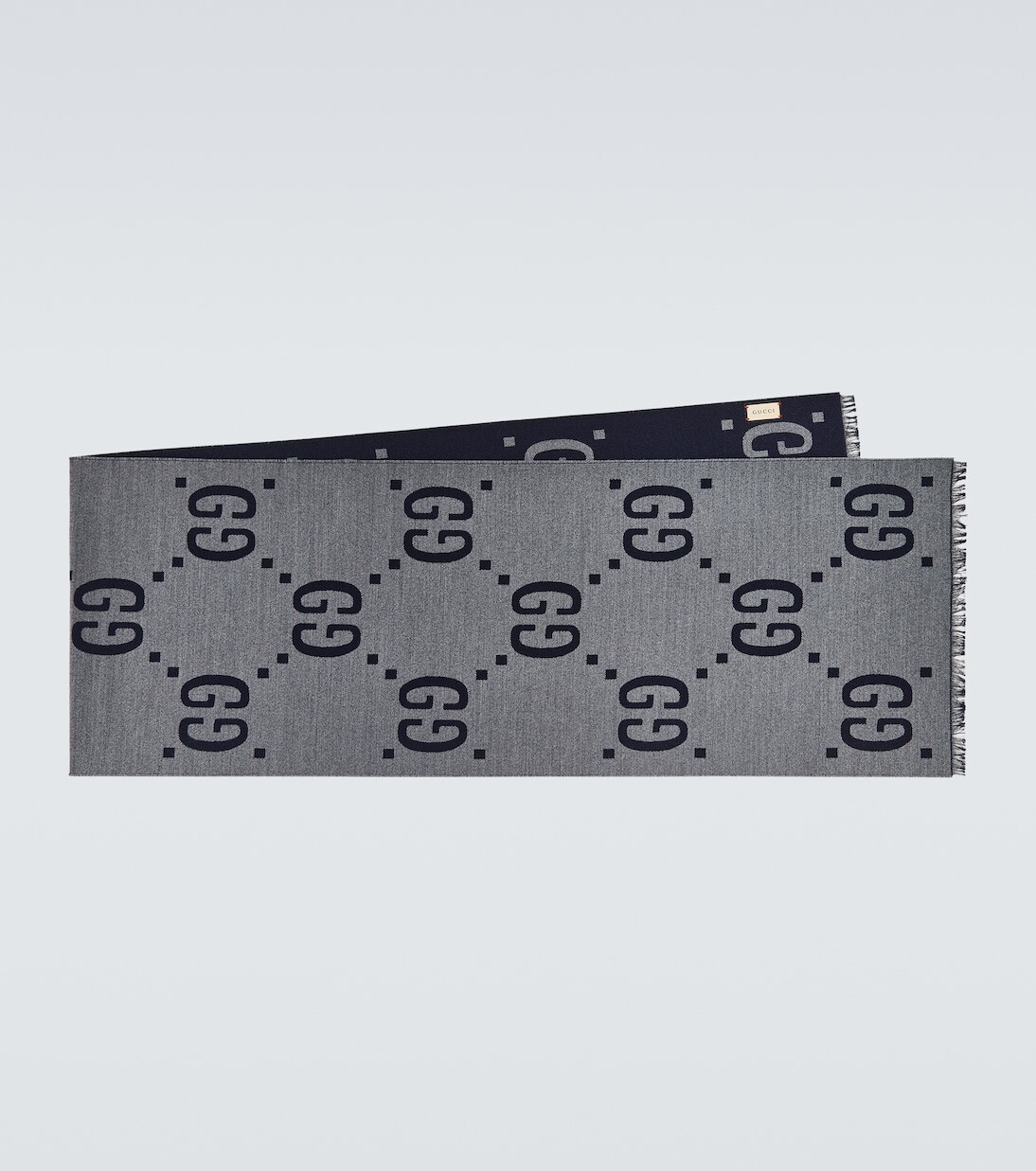 Жаккардовый шарф gg из шерсти и шелка Gucci, серый
Жаккардовый шарф gg из шерсти и шелка Gucci, серый