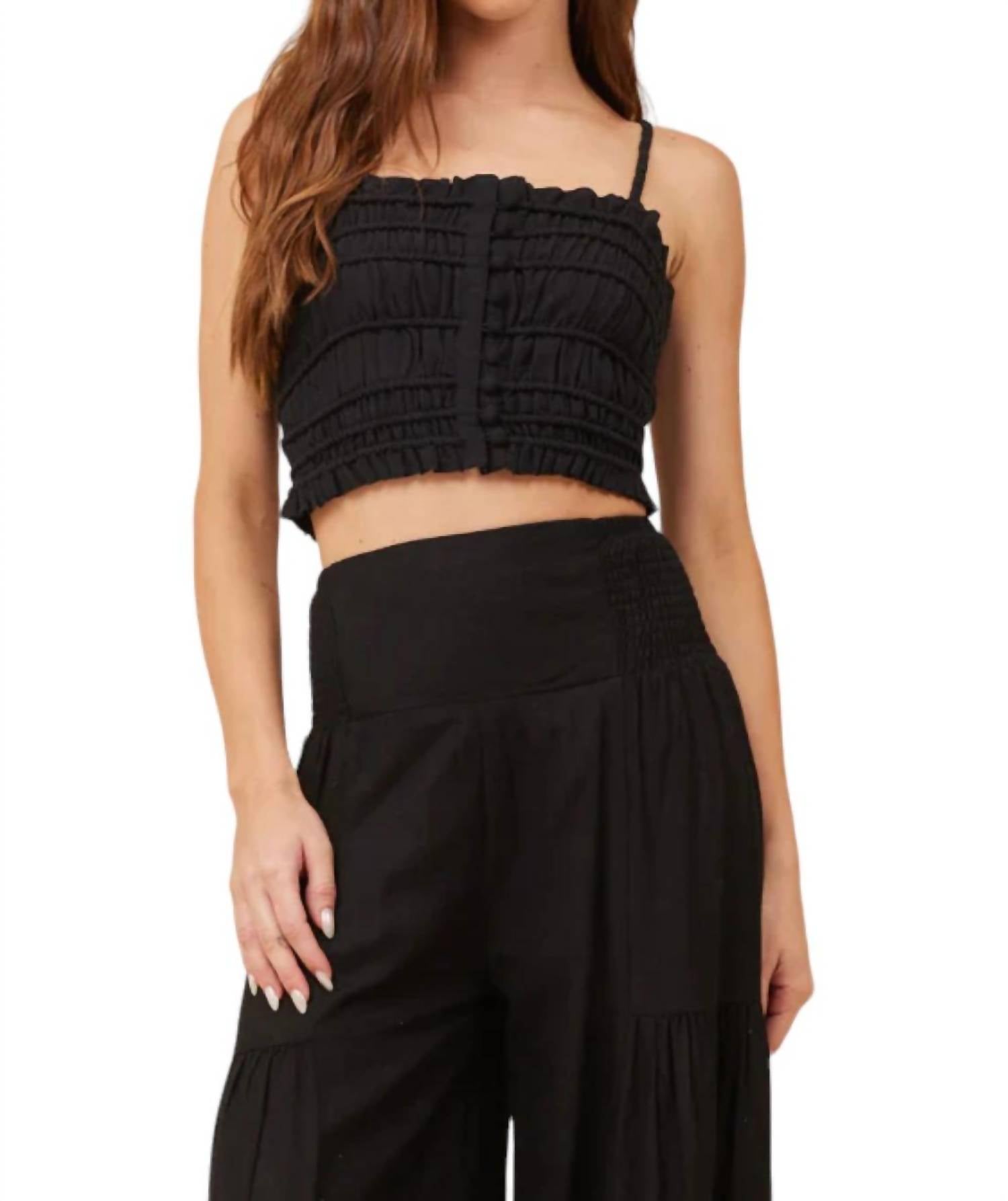 Майка Voille Button Tank Top черного цвета Vintage Havana
Майка Voille Button Tank Top черного цвета Vintage Havana